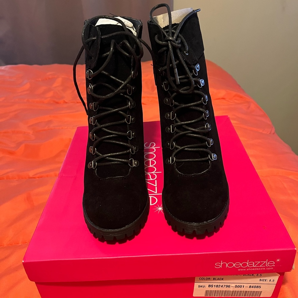 Shoe Dazzle Brand new Chunky heel bootie - Picture 5 of 6